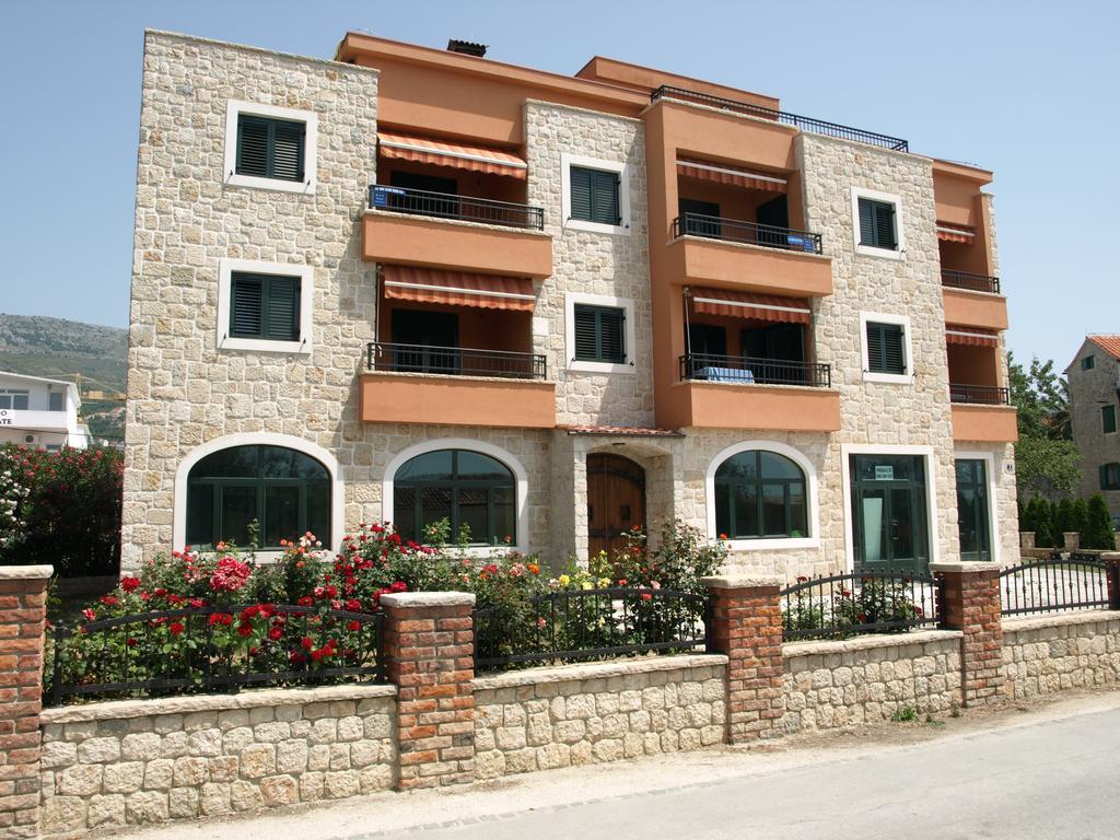 פודסטראנה Apartment Vedran מראה חיצוני תמונה