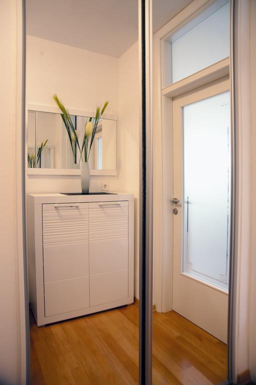 פודסטראנה Apartment Vedran מראה חיצוני תמונה