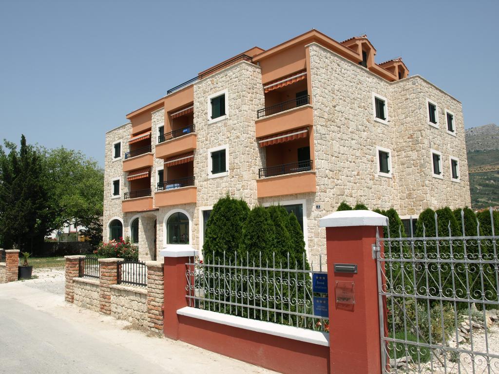 פודסטראנה Apartment Vedran מראה חיצוני תמונה
